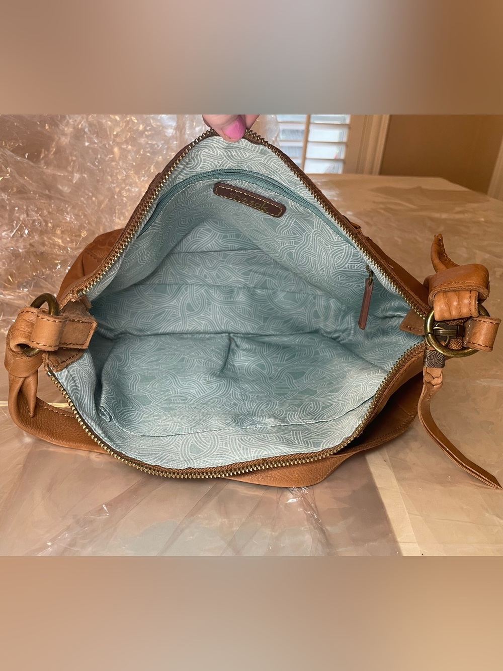 “The Sak” Embossed Tan Brown Leather Hobo Shoulder HandBag. Brass Hardware. - Picture 13 of 16